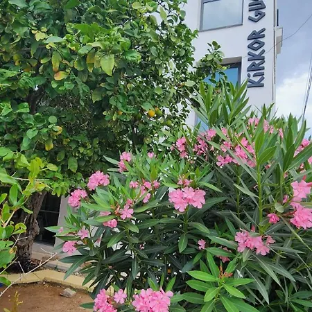 アパート Kirkor ファマグスタ