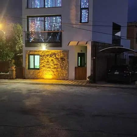 Kirkor アパート ファマグスタ