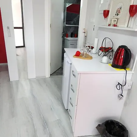 Apartament Kirkor *